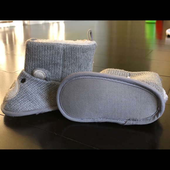 Baby slippers/shoes/booties - gender neutral - Picture 2 of 2